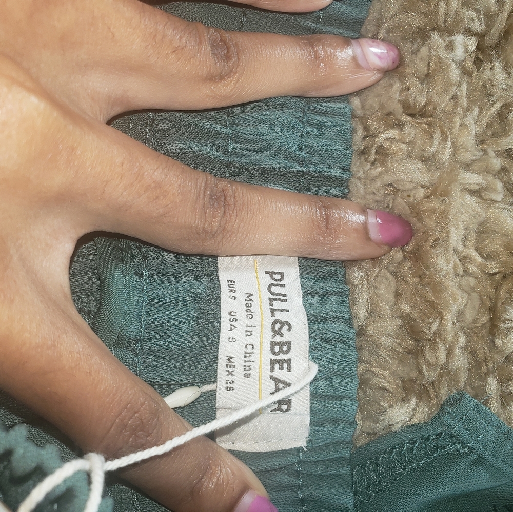 Loose Green Ankle Pants NWT - Picture 5 of 5
